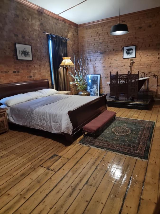 Odessa At Leavers Hotel Кресуик Екстериор снимка